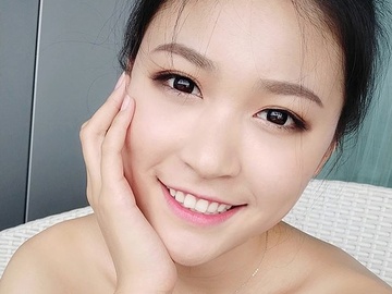 Dai dien Trung Quoc o Hoa hau Hoan vu 2018 bi che nhan sac binh thuong hinh anh