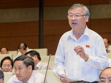 Truong ban Noi chinh Dong Nai Ho Van Nam xin thoi dai bieu Quoc hoi hinh anh