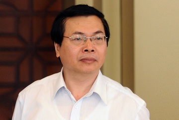 Ong Vu Huy Hoang chua bi xu ly ky luat vi dang mac benh hiem ngheo hinh anh