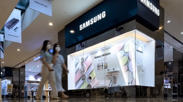 Samsung nhan cu hich tinh than hinh anh