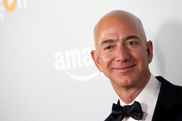 Nam dieu can biet ve nguoi giau nhat the gioi Jeff Bezos hinh anh