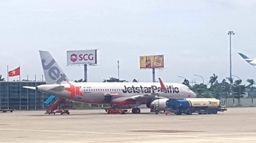 Khach bay Jetstar dip Tet bi thong bao lui chuyen 3 ngay hinh anh