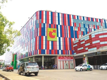 Dot ngot dung nhap hang may mac Viet, Big C noi gi? hinh anh