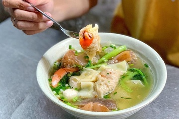 Noi nao o TP.HCM duoc menh danh con duong sui cao? hinh anh