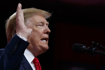 Phe Dan chu mo cuoc dieu tra 81 ca nhan nham vao TT Trump hinh anh