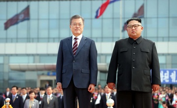 Mot nam sau hoi nghi lien Trieu - Seoul nhiet thanh, Binh Nhuong tho o hinh anh