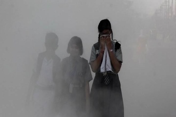 Khong khi o nhiem muc ky luc, hoc sinh New Delhi duoc nghi hoc hinh anh