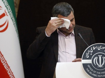 Thuc te co bao nhieu nguoi nhiem virus corona o tam dich Iran? hinh anh