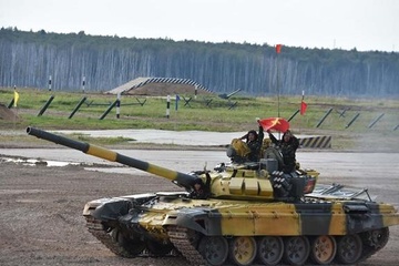 Doi xe tang Viet Nam vao ban ket Army Games hinh anh