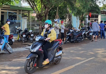 Vu me con tu vong tai nha: Nam sinh la hoc sinh gioi 3 nam hinh anh