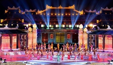 F0 tang nhanh, Thua Thien - Hue dung le hoi chao nam moi hinh anh