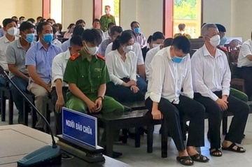 Vu VCB Tay Do that thoat tien ty: Nhieu bi cao duoc thue lam giam doc hinh anh