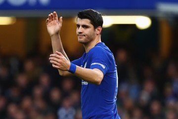 Morata noi nong, phan ung du doi trong ngay hoa 'chan go' hinh anh
