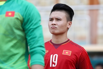 Danh thu Nguyen Hong Son: ‘Quang Hai se da tien dao truoc Malaysia’ hinh anh