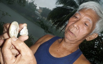 Lao nong bat trai nha ngoc theo y muon hinh anh