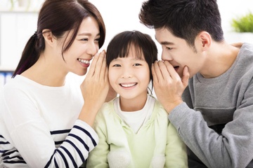 Tre em dang 'doi' giao duc gia dinh hinh anh