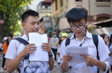 De thi de, du bao diem chuan dai hoc tang hinh anh