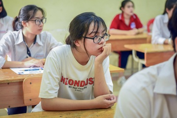 Diem chuan DH Hoa Sen bang diem san hinh anh