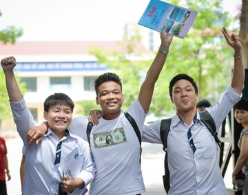 Quang Binh, Quang Ninh yeu cau khong giao bai tap cho hoc sinh dip Tet hinh anh