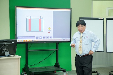 Truong hoc day manh chuyen doi so hinh anh