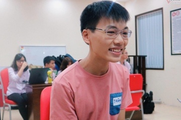 Thu khoa Ngoai thuong ap luc voi 'muc luong nghin USD' hinh anh
