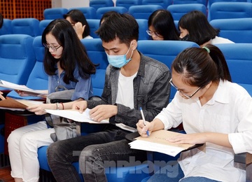 Co so giao duc dai hoc co the dat hang, dau thau bien soan giao trinh hinh anh