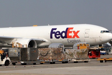 FedEx xin loi Huawei vi 'giao nham' dia chi hinh anh