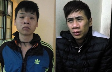 6 canh sat truy duoi 2 ten cuop tui cua nguoi di le hinh anh