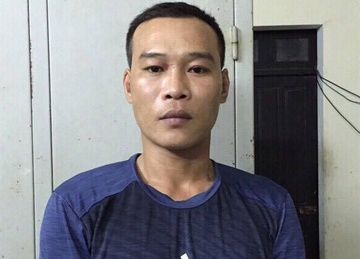 An mang o quan karaoke tu viec doi doi micro hinh anh