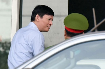 Nguyen pho tong giam doc PVC: 'Hanh vi cua ban than rat nghiem trong' hinh anh