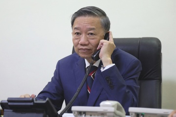 Bo Cong an san sang qua Anh xac minh 39 nguoi chet trong container hinh anh