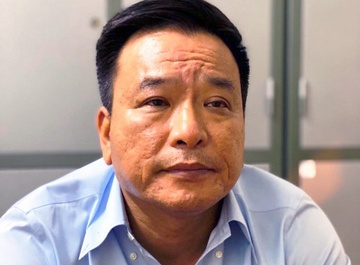 Bat Tong giam doc Cong ty cap thoat nuoc anh 1