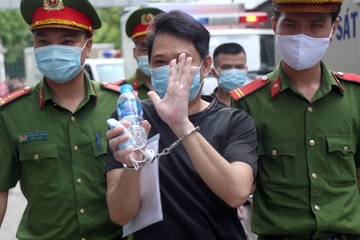 Mot bi cao trong dai an Nhat Cuong chet truoc ngay xet xu hinh anh