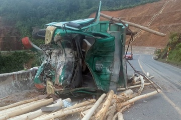Bo Cong an yeu cau dieu tra vu tai nan lam 4 nguoi chet hinh anh