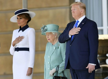 Vuong quoc Anh mien cuong don tiep Tong thong Trump? hinh anh