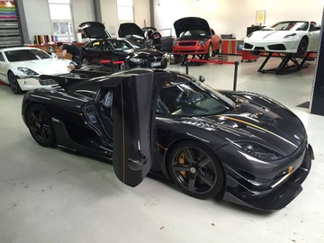 Koenigsegg One: 1 ban thuong mai dau tien tren the gioi hinh anh