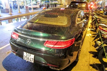 Mercedes S Class Coupe hon 7 ty ra bien trang tai Sai Gon hinh anh