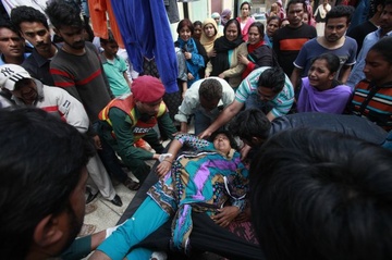 Danh bom nha tho o Pakistan, 14 nguoi chet hinh anh