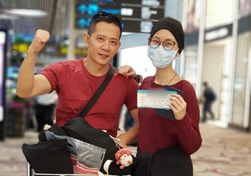 Con gai dao dien Do Duc Thanh ve nha sau 7 thang chien dau voi ung thu hinh anh