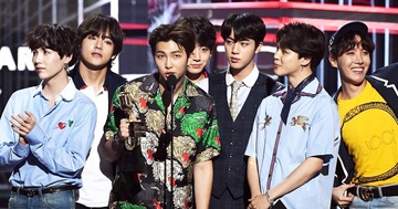 BTS, Twice dung dau Top nghe si xuat sac nhat Kpop 2018 hinh anh