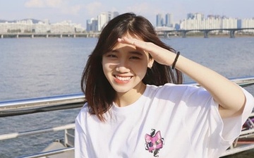 Nu sinh Viet 2 lan hop tac voi Lisa (Black Pink) hinh anh