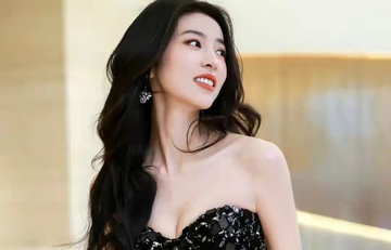 My nhan Hoa ngu lien tuc bi chi trich hinh anh