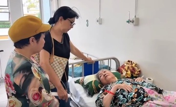 Nghe si Trang Thanh Xuan song co doc, ban ve so kiem com qua ngay hinh anh