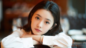 Sao nu khong bao gio dong canh hon hinh anh