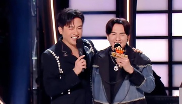 Dan Truong cung To Huu Bang hat nhac phim 'Tan dong song ly biet' hinh anh