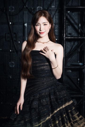 Hòa Minzy ảnh 1 Hoa Minzy anh 1