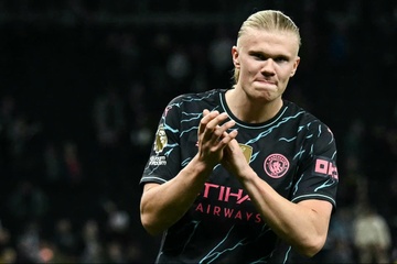 Haaland co the vang mat tai vong 4 Premier League hinh anh