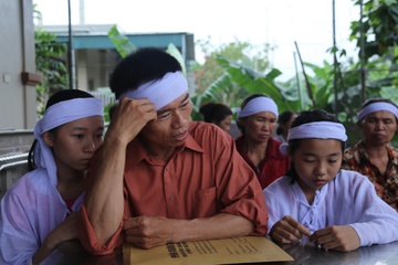 Vu san phu tu vong o Ha Tinh: 'Me di sinh me se ve ma...' hinh anh