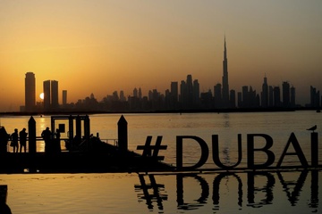 Dubai hut khach tu World Cup o Qatar hinh anh