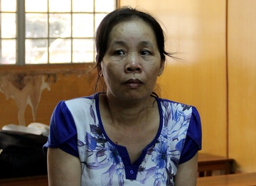 Nguoi vo bop co chong tu vong mang an 6 nam tu hinh anh